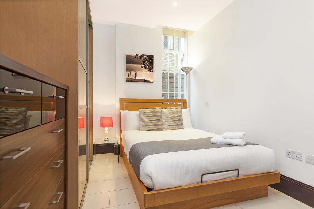 Club Living - Barbican Apartments ลอนดอน ภายนอก รูปภาพ