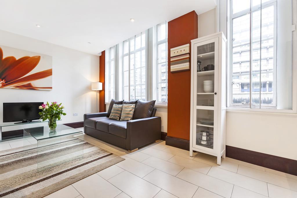 Club Living - Barbican Apartments ลอนดอน ภายนอก รูปภาพ